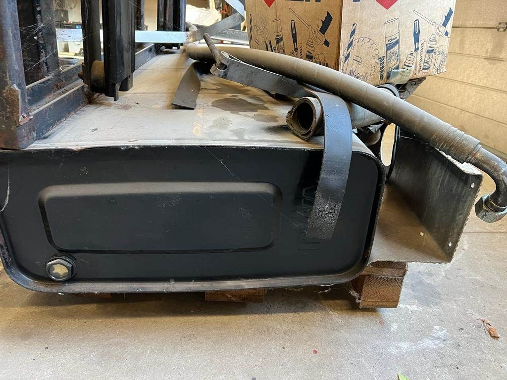 Scania komplet kit HYVA 252 ltr tank - pto - styring - نظام الهيدروليك - شاحنة: صورة 1 Scania komplet kit HYVA 252 ltr tank - pto - styring - نظام الهيدروليك - شاحنة: صورة 1