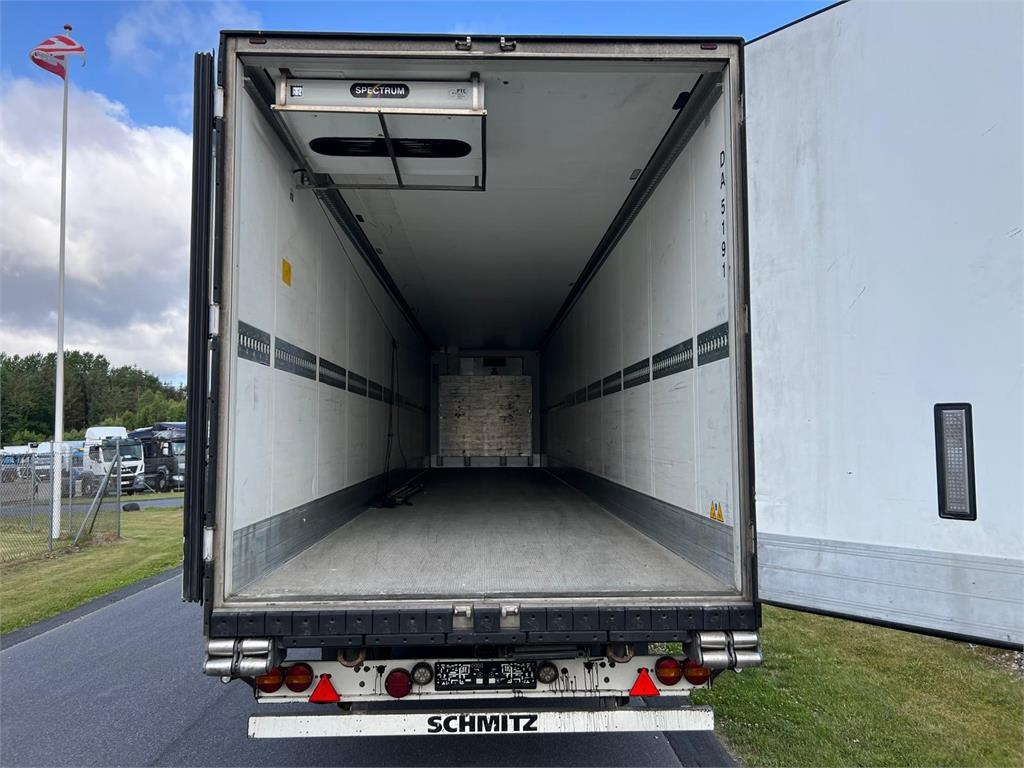 Schmitz SCB*S3B Dobbelt compartment - نصف مقطورة مُبرِّدة: صورة 2 Schmitz SCB*S3B Dobbelt compartment - نصف مقطورة مُبرِّدة: صورة 2