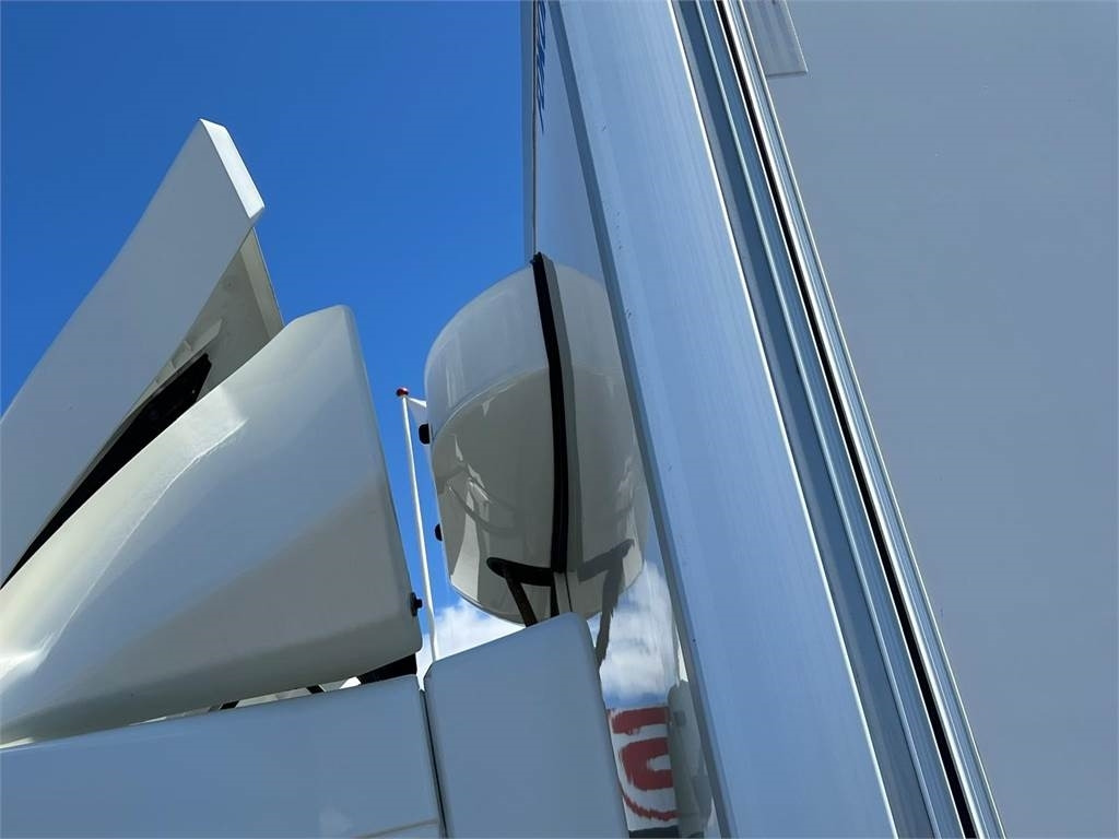 Volvo FL 16 ton 250HK - شاحنة مقفلة: صورة 5 Volvo FL 16 ton 250HK - شاحنة مقفلة: صورة 5