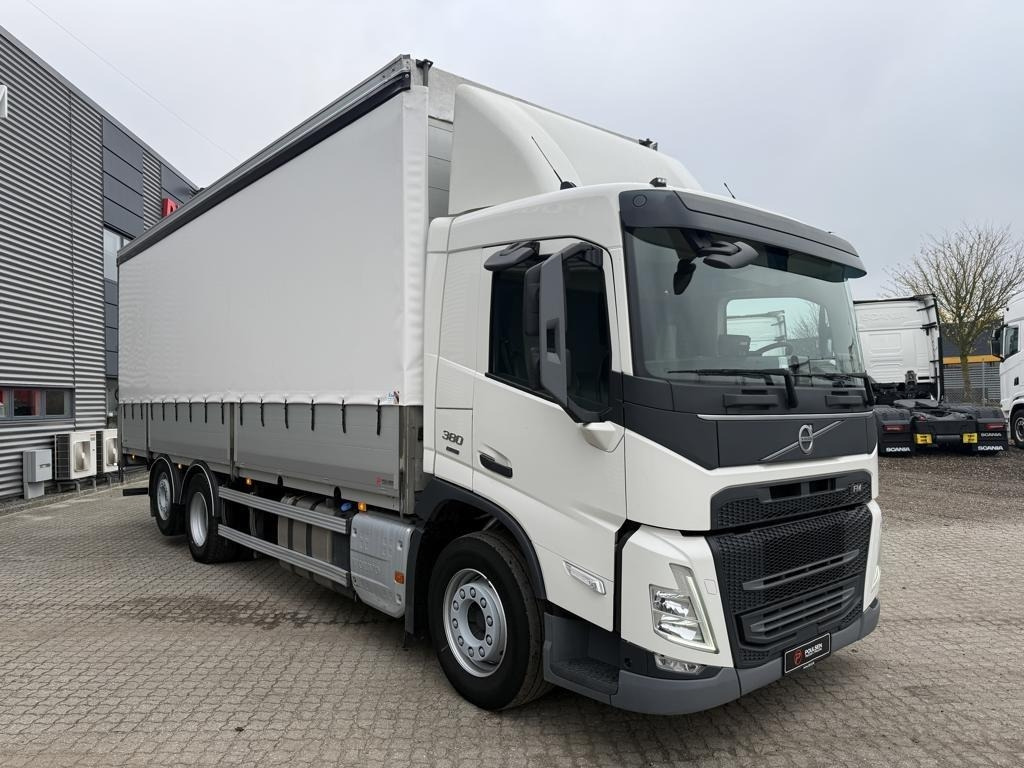 Volvo FM380 - شاحنة ستارة: صورة 1 Volvo FM380 - شاحنة ستارة: صورة 1