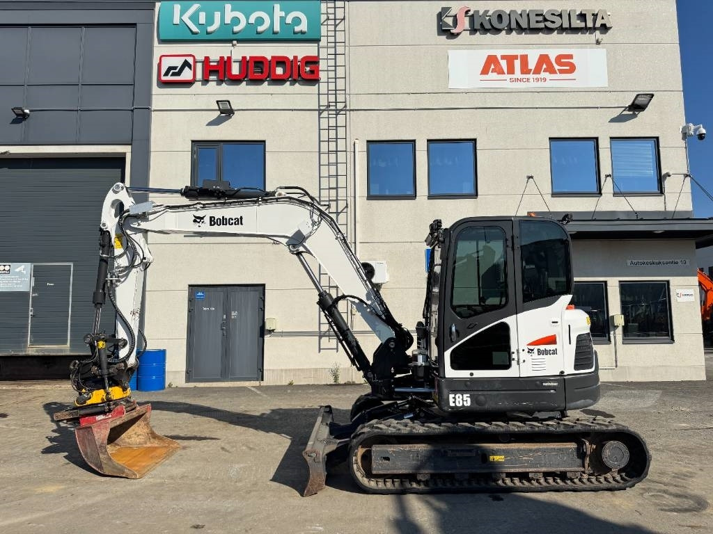 Bobcat E85 PYÖRITTÄJÄLLÄ - حفارة مُصَّغرة: صورة 1 Bobcat E85 PYÖRITTÄJÄLLÄ - حفارة مُصَّغرة: صورة 1