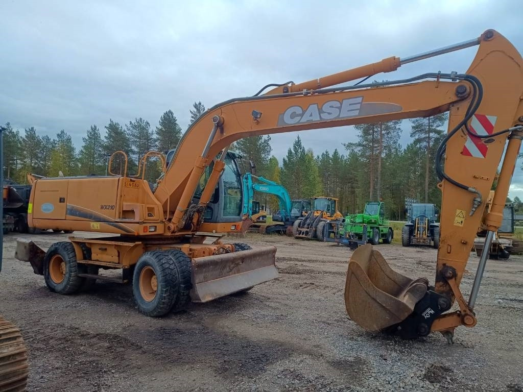 Case WX210 PYÖRITTÄJÄLLÄ  - حفارة دولاب: صورة 5 Case WX210 PYÖRITTÄJÄLLÄ  - حفارة دولاب: صورة 5