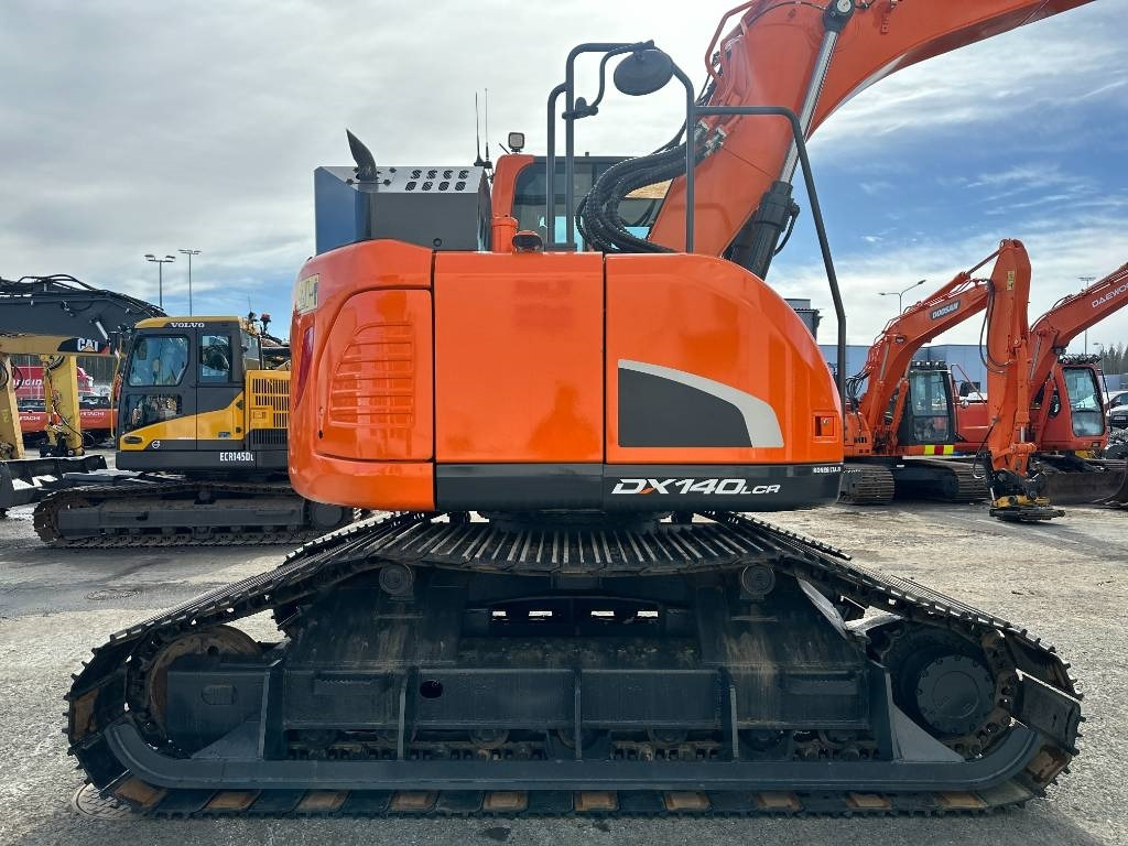 Doosan DX 140 LCR-5 metsäalusta - حفار زحاف: صورة 5 Doosan DX 140 LCR-5 metsäalusta - حفار زحاف: صورة 5