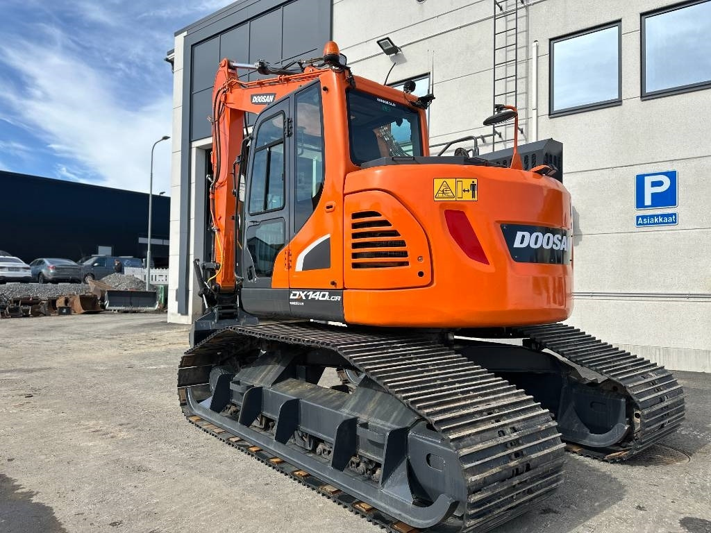 Doosan DX 140 LCR-5 metsäalusta - حفار زحاف: صورة 2 Doosan DX 140 LCR-5 metsäalusta - حفار زحاف: صورة 2