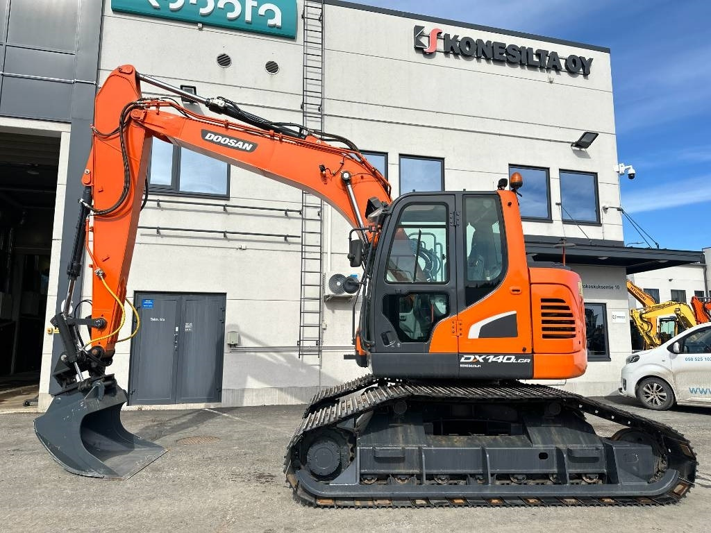 Doosan DX 140 LCR-5 metsäalusta - حفار زحاف: صورة 1 Doosan DX 140 LCR-5 metsäalusta - حفار زحاف: صورة 1