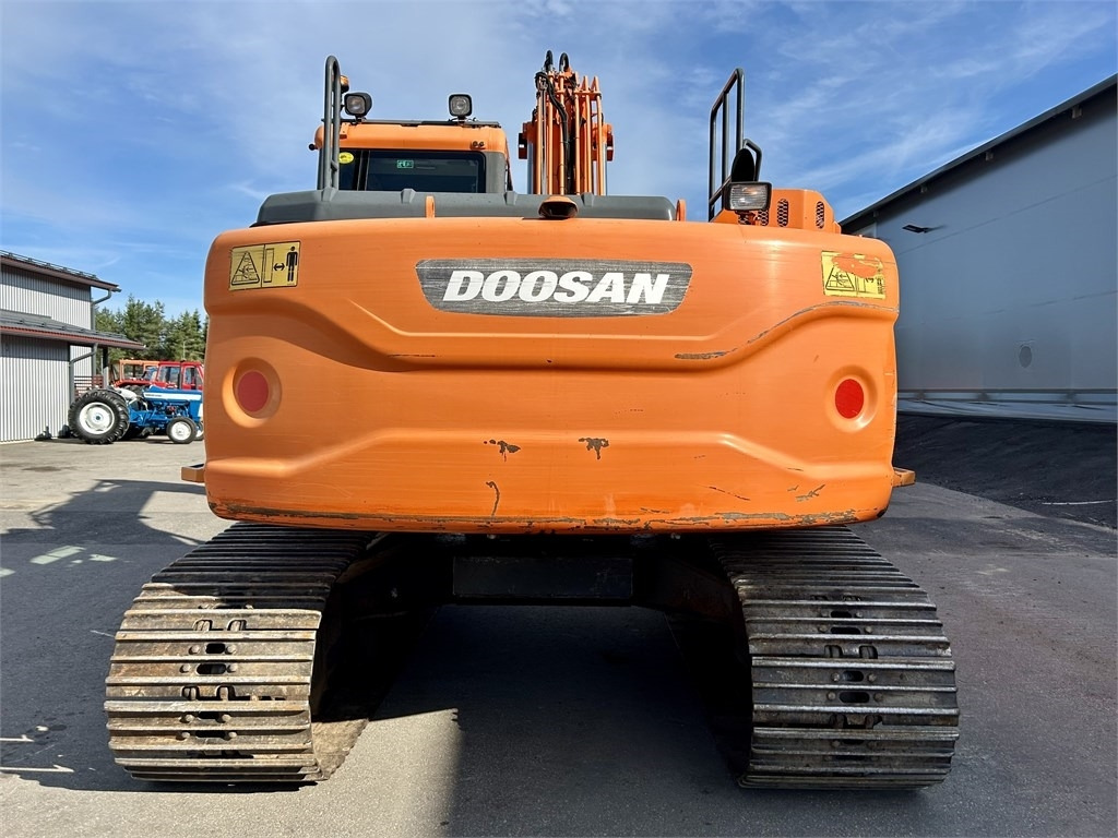 Doosan DX160LC-3 KALLISTAJA+PYÖRITTÄJÄ - حفار زحاف: صورة 3 Doosan DX160LC-3 KALLISTAJA+PYÖRITTÄJÄ - حفار زحاف: صورة 3