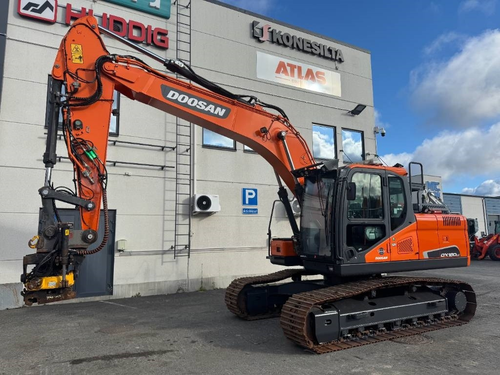 Doosan DX180LC-5 PYÖRITTÄJÄLLÄ - حفار زحاف: صورة 2 Doosan DX180LC-5 PYÖRITTÄJÄLLÄ - حفار زحاف: صورة 2