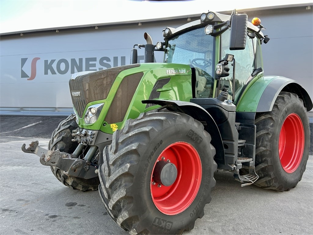Fendt 828 S4 Profi Plus - جرار: صورة 2 Fendt 828 S4 Profi Plus - جرار: صورة 2
