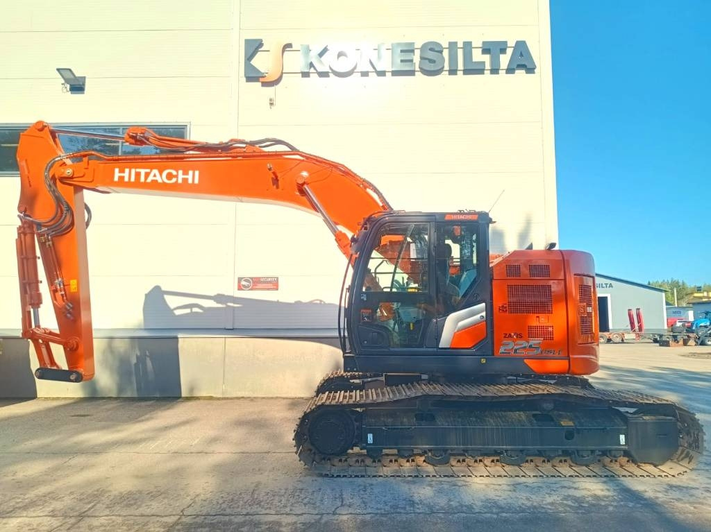 Hitachi MYYTY! SOLD! ZX225USLC-7 -STAGE V- - حفار زحاف: صورة 1 Hitachi MYYTY! SOLD! ZX225USLC-7 -STAGE V- - حفار زحاف: صورة 1