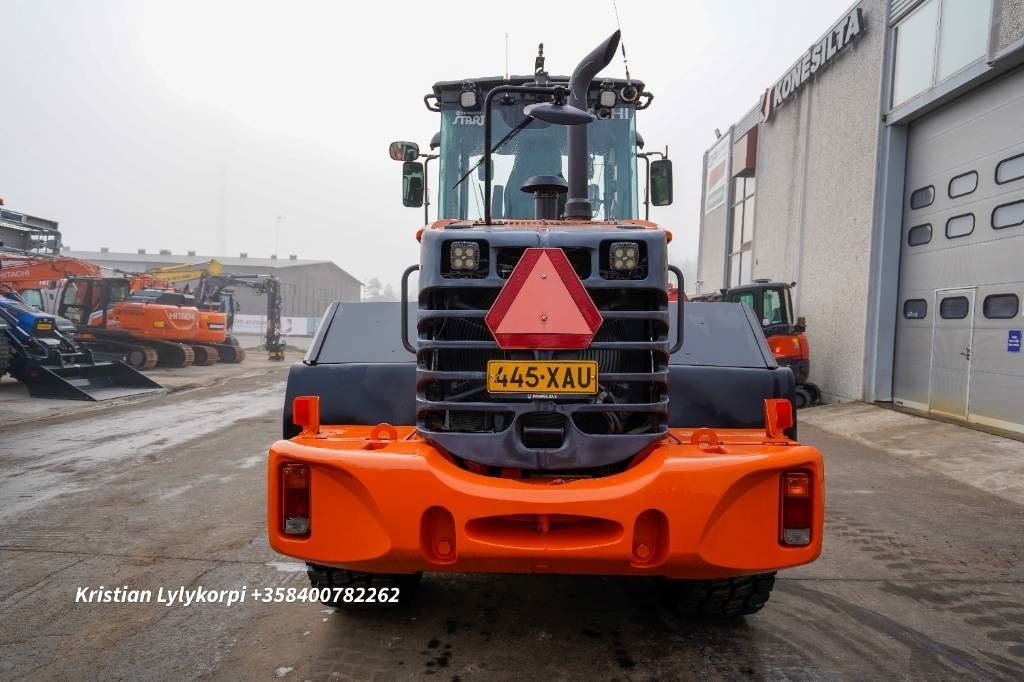 Hitachi ZW150 LONGBOOM - اللودر بعجل: صورة 4 Hitachi ZW150 LONGBOOM - اللودر بعجل: صورة 4