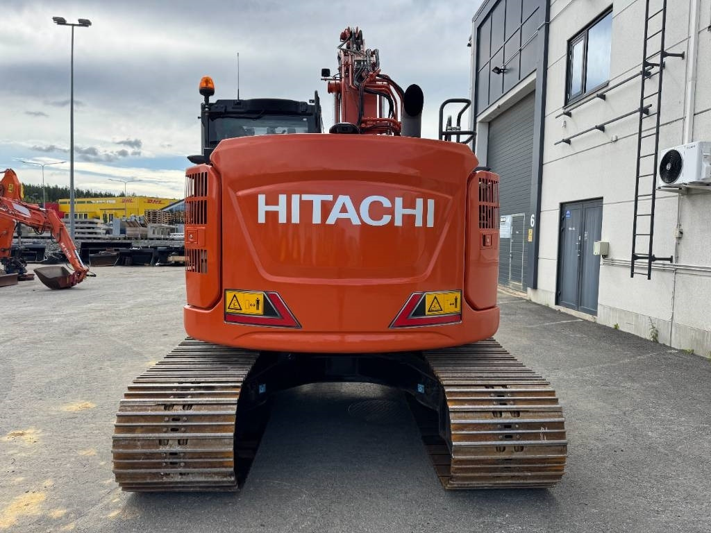 Hitachi ZX 135 USBL-7 - حفار زحاف: صورة 4 Hitachi ZX 135 USBL-7 - حفار زحاف: صورة 4