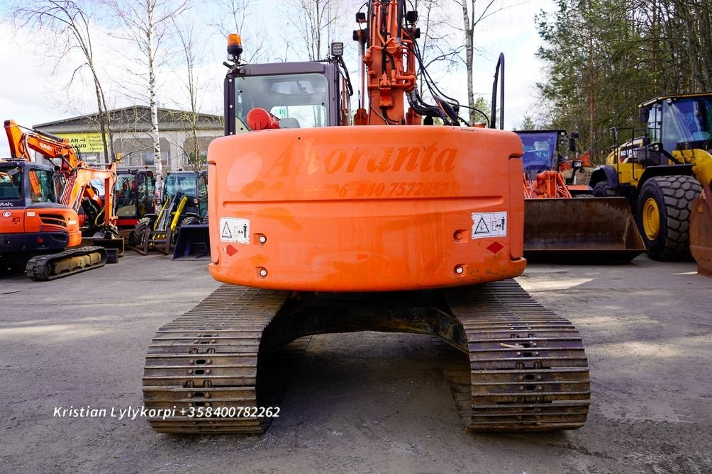 Hitachi ZX135US VÄHÄN AJETTU - حفار زحاف: صورة 5 Hitachi ZX135US VÄHÄN AJETTU - حفار زحاف: صورة 5