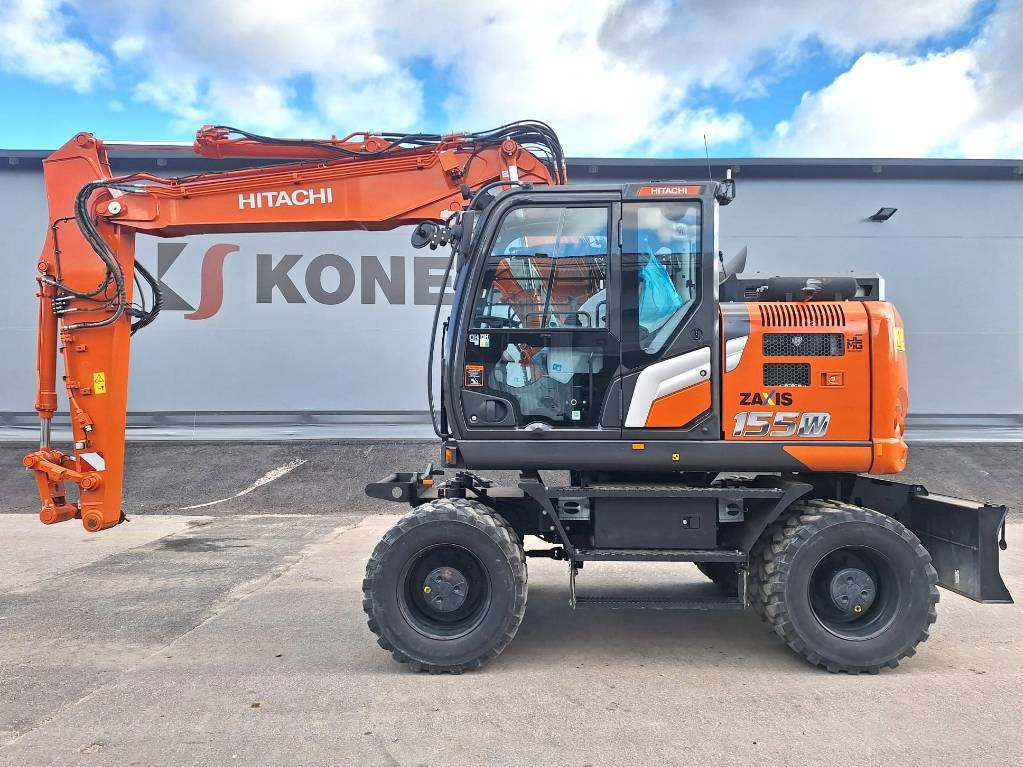 Hitachi ZX155W-7 -STAGE 5- VÄHÄN AJETTU - حفارة دولاب: صورة 1 Hitachi ZX155W-7 -STAGE 5- VÄHÄN AJETTU - حفارة دولاب: صورة 1