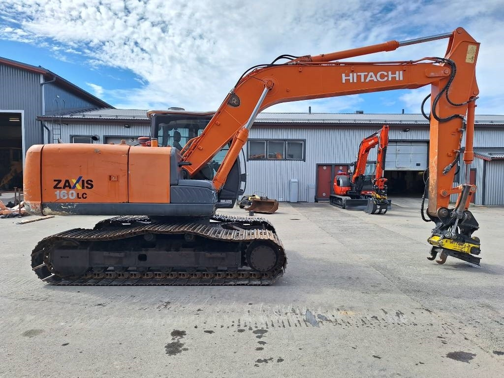Hitachi ZX160LC-3 KALLISTAJA+PYÖRITTÄJÄ - حفار زحاف: صورة 5 Hitachi ZX160LC-3 KALLISTAJA+PYÖRITTÄJÄ - حفار زحاف: صورة 5