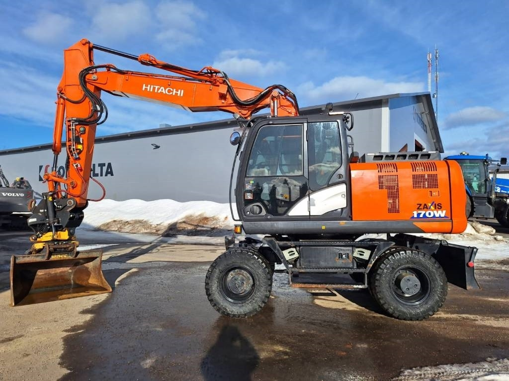 Hitachi ZX170W-6 HUIPPUVARUSTEET - حفارة دولاب: صورة 1 Hitachi ZX170W-6 HUIPPUVARUSTEET - حفارة دولاب: صورة 1