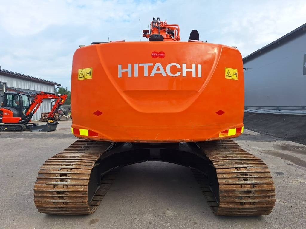 Hitachi ZX225USLC-5 PYÖRITTÄJÄLLÄ - حفار زحاف: صورة 3 Hitachi ZX225USLC-5 PYÖRITTÄJÄLLÄ - حفار زحاف: صورة 3