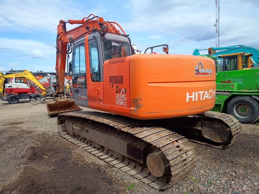 Hitachi ZX225USR KALLISTAJALLA - حفار زحاف: صورة 3 Hitachi ZX225USR KALLISTAJALLA - حفار زحاف: صورة 3