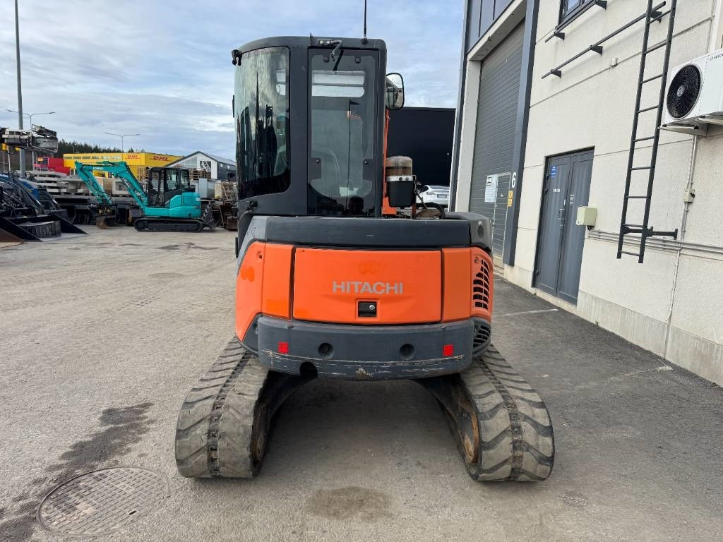 Hitachi ZX50U-2 PYÖRITTÄJÄLLÄ - حفارة مُصَّغرة: صورة 4 Hitachi ZX50U-2 PYÖRITTÄJÄLLÄ - حفارة مُصَّغرة: صورة 4
