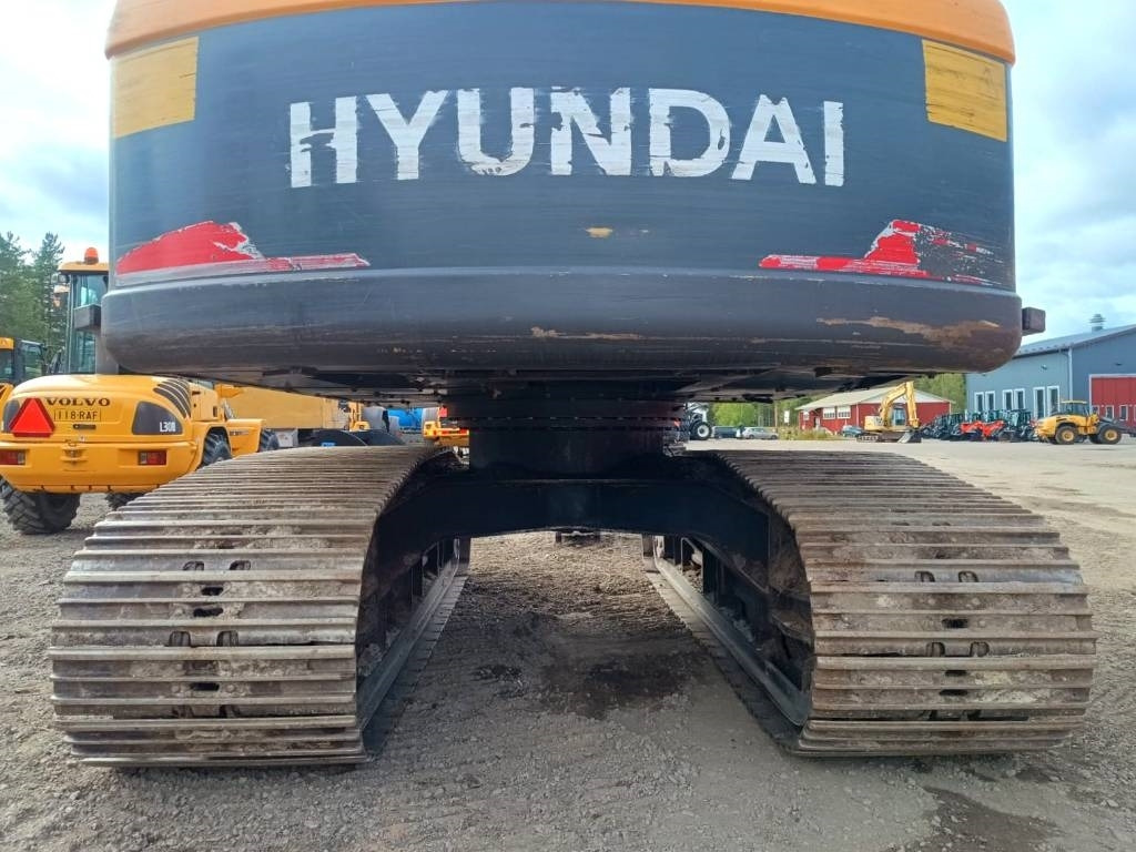 Hyundai R140LCM-9 METSÄMALLI KALLISTAJALLA - حفار زحاف: صورة 4 Hyundai R140LCM-9 METSÄMALLI KALLISTAJALLA - حفار زحاف: صورة 4