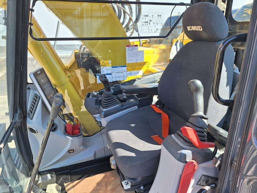 حفار زحاف Kobelco SK140SRLC-7 KOROTETTU SUOALUSTA 900MM: صورة 13