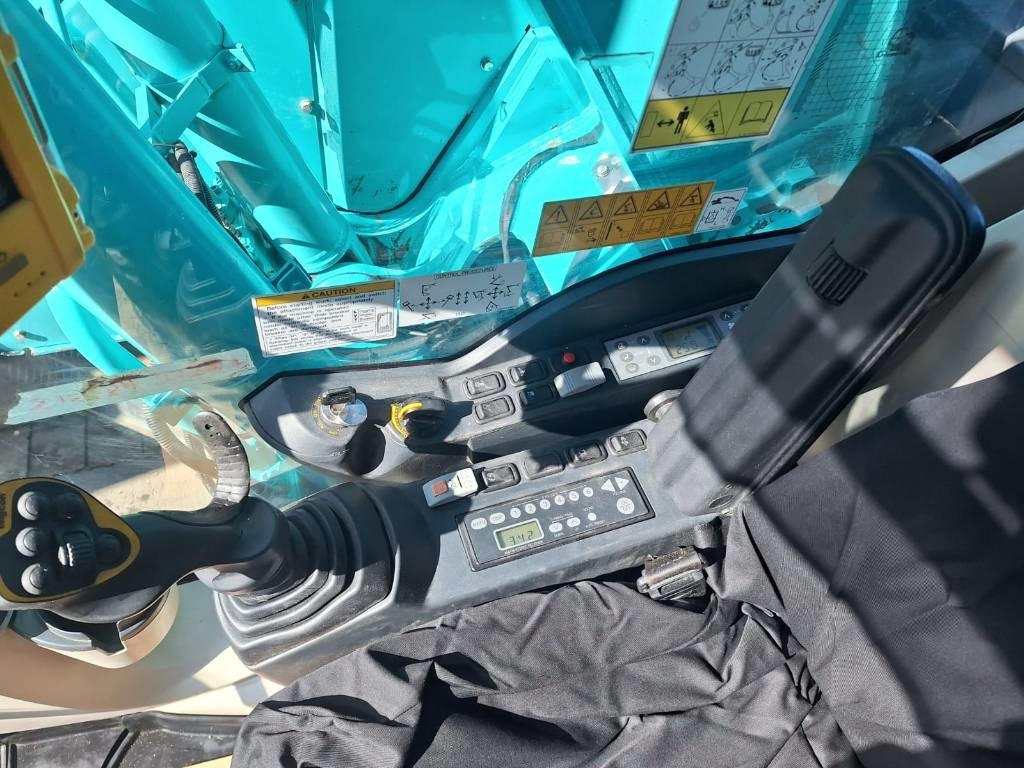 Kobelco SK260SRLC-3 -HYVÄT VARUSTEET-  Kobelco SK260SRLC-3 -HYVÄT VARUSTEET-: صورة 12