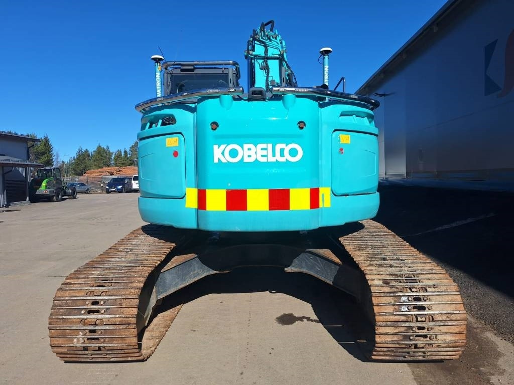 Kobelco SK260SRLC-3 -HYVÄT VARUSTEET- - حفار زحاف: صورة 3 Kobelco SK260SRLC-3 -HYVÄT VARUSTEET- - حفار زحاف: صورة 3