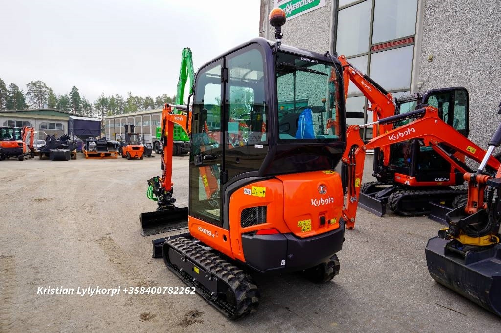 Kubota KX019-4 PYÖRITTÄJÄLLÄ  - حفارة مُصَّغرة: صورة 2 Kubota KX019-4 PYÖRITTÄJÄLLÄ  - حفارة مُصَّغرة: صورة 2