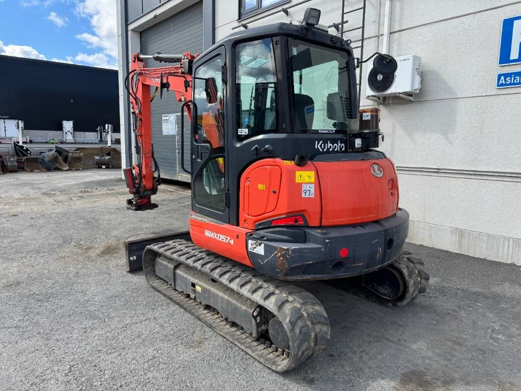 Kubota KX057-4 PYÖRITTÄJÄLLÄ - حفارة مُصَّغرة: صورة 3 Kubota KX057-4 PYÖRITTÄJÄLLÄ - حفارة مُصَّغرة: صورة 3