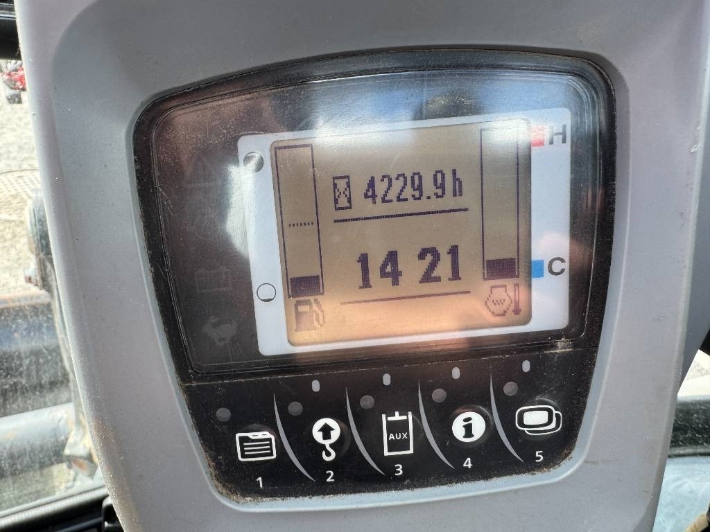 Kubota KX057-4 PYÖRITTÄJÄLLÄ  Kubota KX057-4 PYÖRITTÄJÄLLÄ: صورة 14 Kubota KX057-4 PYÖRITTÄJÄLLÄ  Kubota KX057-4 PYÖRITTÄJÄLLÄ: صورة 14