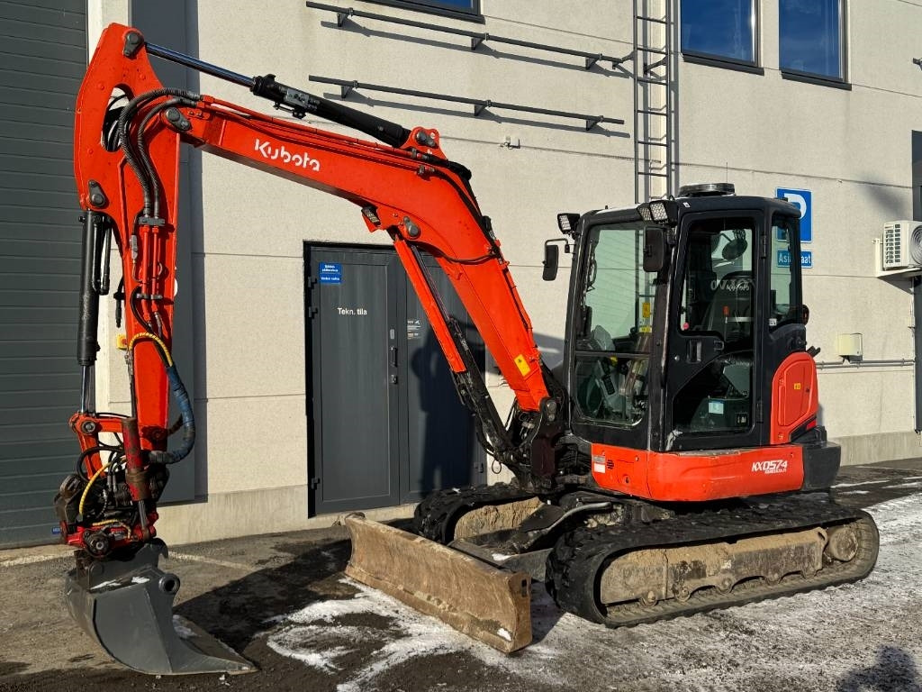 Kubota KX057-4 Pyörittäjällä  - حفارة مُصَّغرة: صورة 2 Kubota KX057-4 Pyörittäjällä  - حفارة مُصَّغرة: صورة 2