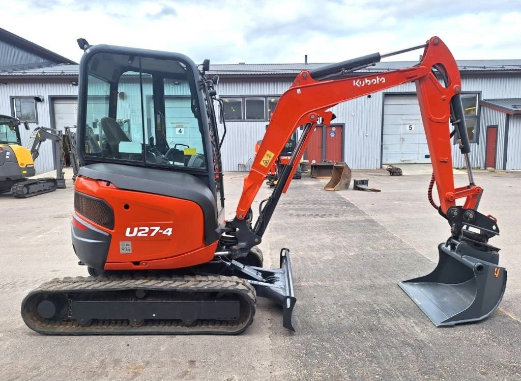 Kubota U27-4 KALLISTAJALLA, HUOLLETTU - حفارة مُصَّغرة: صورة 5 Kubota U27-4 KALLISTAJALLA, HUOLLETTU - حفارة مُصَّغرة: صورة 5