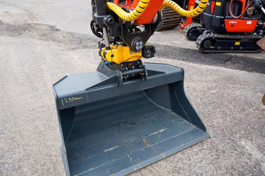 حفارة مُصَّغرة Kubota U56-5 VALMIIKSI VARUSTELTU: صورة 13