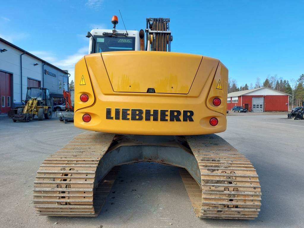Liebherr MYYTY! SOLD! R914 COMPACT - حفار زحاف: صورة 3 Liebherr MYYTY! SOLD! R914 COMPACT - حفار زحاف: صورة 3