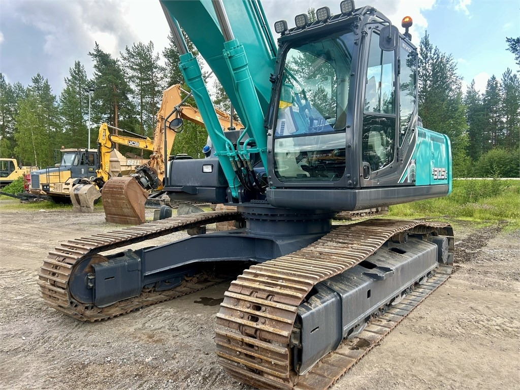 حفار زحاف New Holland Kobelco E305C EVO: صورة 15