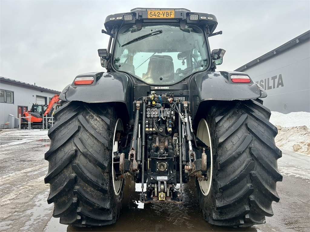 New Holland T 7070 AC - جرار: صورة 4 New Holland T 7070 AC - جرار: صورة 4