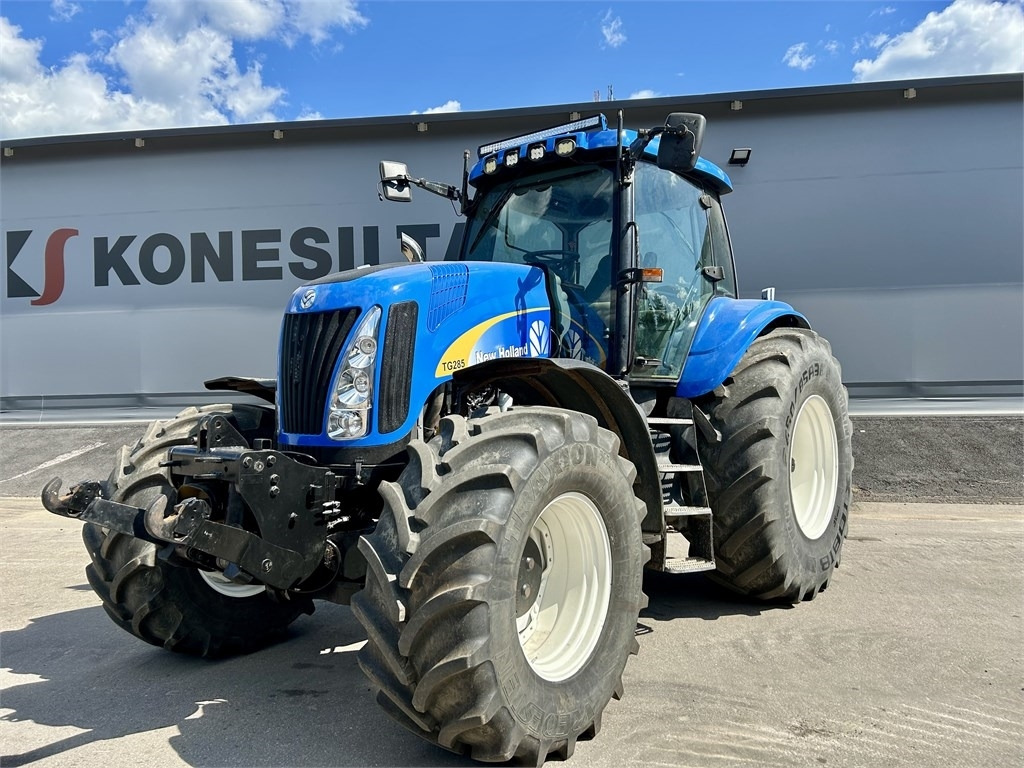 New Holland TG285  - جرار: صورة 2 New Holland TG285  - جرار: صورة 2