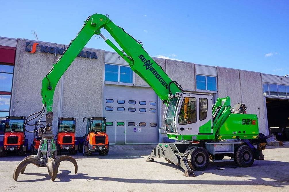 Sennebogen 821E SIPULIKOURALLA - معالج النفايات: صورة 3 Sennebogen 821E SIPULIKOURALLA - معالج النفايات: صورة 3