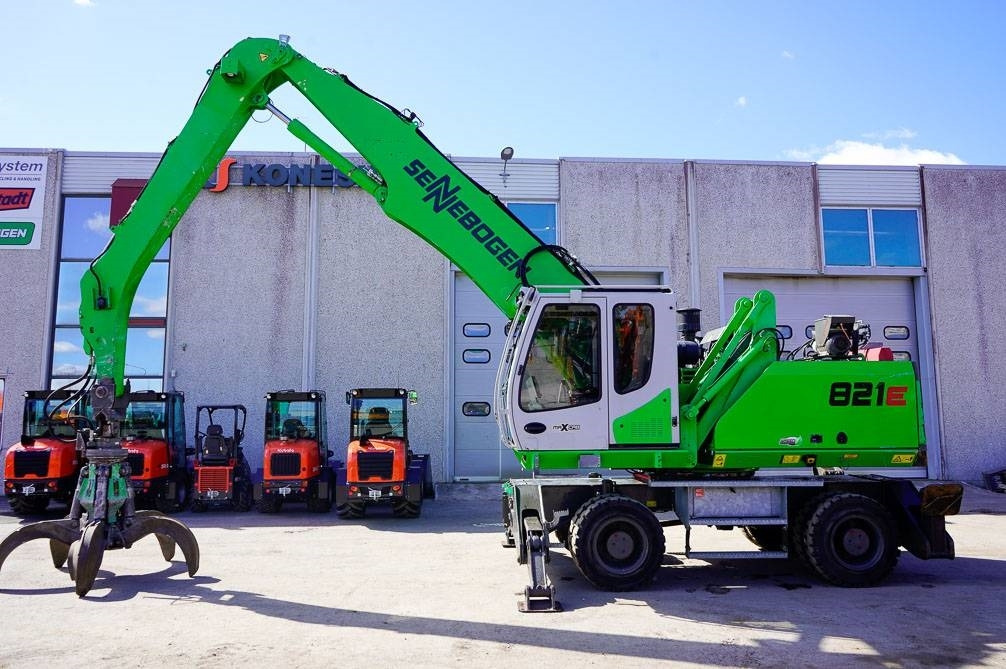 Sennebogen 821E SIPULIKOURALLA - معالج النفايات: صورة 2 Sennebogen 821E SIPULIKOURALLA - معالج النفايات: صورة 2