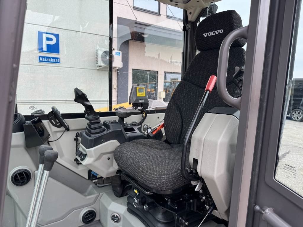 Volvo ECR58F PYÖRITTÄJÄLLÄ  Volvo ECR58F PYÖRITTÄJÄLLÄ: صورة 12