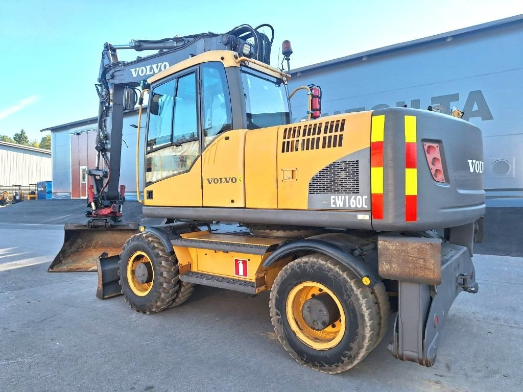 Volvo EW160C PYÖRITTÄJÄLLÄ - حفارة دولاب: صورة 2 Volvo EW160C PYÖRITTÄJÄLLÄ - حفارة دولاب: صورة 2