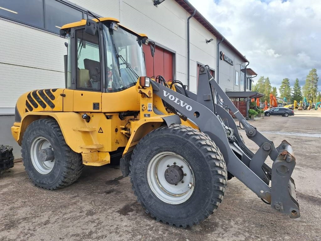 Volvo L45B TPS RASVARI, YM. - اللودر بعجل: صورة 4 Volvo L45B TPS RASVARI, YM. - اللودر بعجل: صورة 4