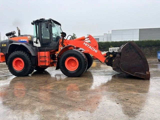 Hitachi ZW220-6. Hochkippschaufel. Wage. - اللودر بعجل: صورة 4 Hitachi ZW220-6. Hochkippschaufel. Wage. - اللودر بعجل: صورة 4