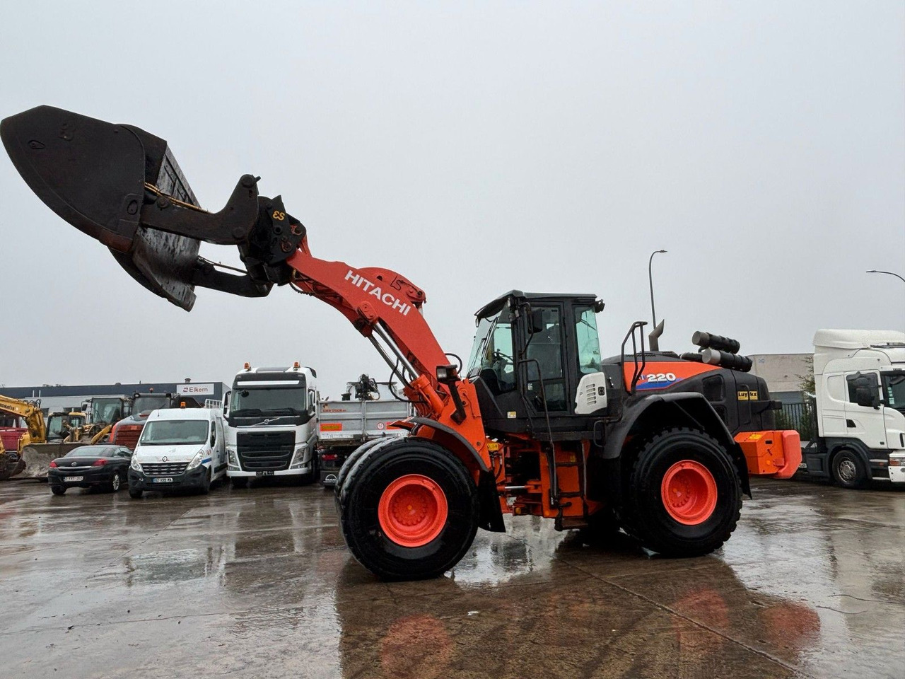 Hitachi ZW220-6. Hochkippschaufel. Wage. - اللودر بعجل: صورة 3 Hitachi ZW220-6. Hochkippschaufel. Wage. - اللودر بعجل: صورة 3