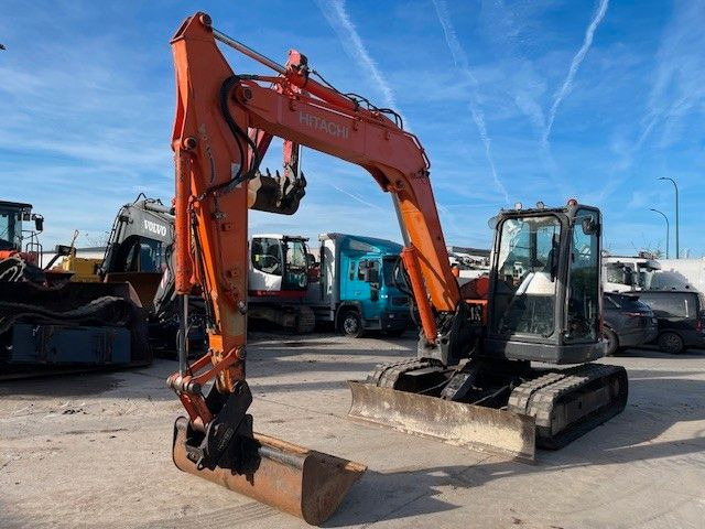 Hitachi ZX85USB-3. 2 Löffel. SW. Klima. - حفارة مُصَّغرة: صورة 3 Hitachi ZX85USB-3. 2 Löffel. SW. Klima. - حفارة مُصَّغرة: صورة 3