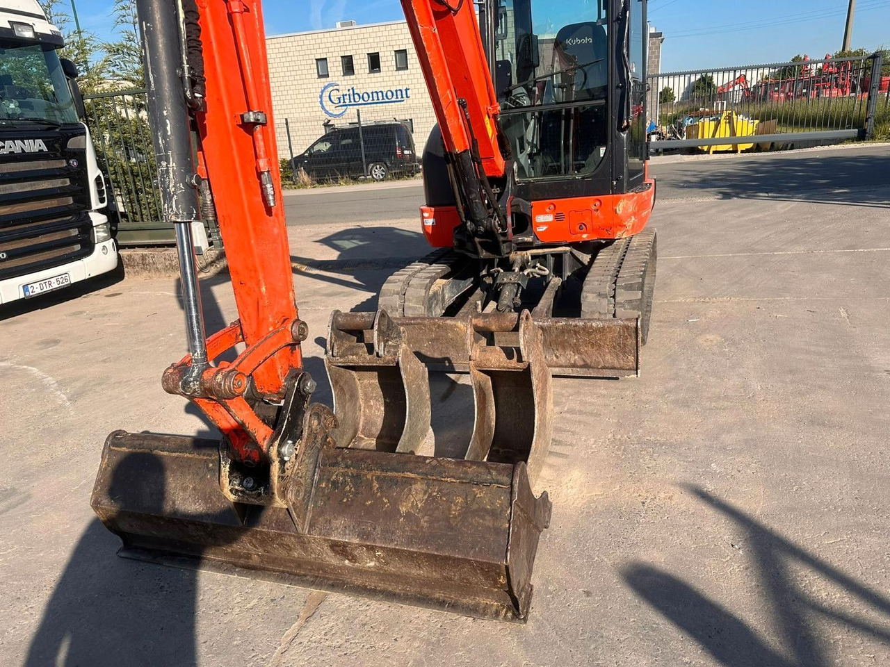 Kubota KX042-4. 3 Löffel. - حفارة مُصَّغرة: صورة 5 Kubota KX042-4. 3 Löffel. - حفارة مُصَّغرة: صورة 5