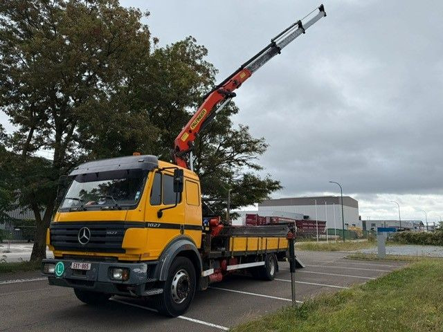 Mercedes-Benz 1827. Kran Palfinger PK13000. - شاحنة كرين: صورة 4 Mercedes-Benz 1827. Kran Palfinger PK13000. - شاحنة كرين: صورة 4