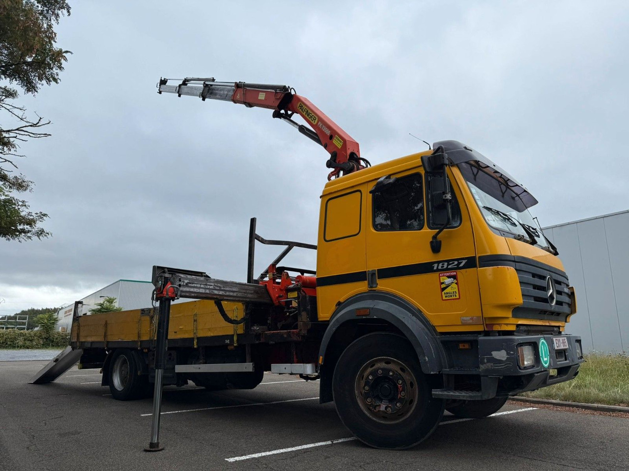 Mercedes-Benz 1827. Kran Palfinger PK13000. - شاحنة كرين: صورة 3 Mercedes-Benz 1827. Kran Palfinger PK13000. - شاحنة كرين: صورة 3