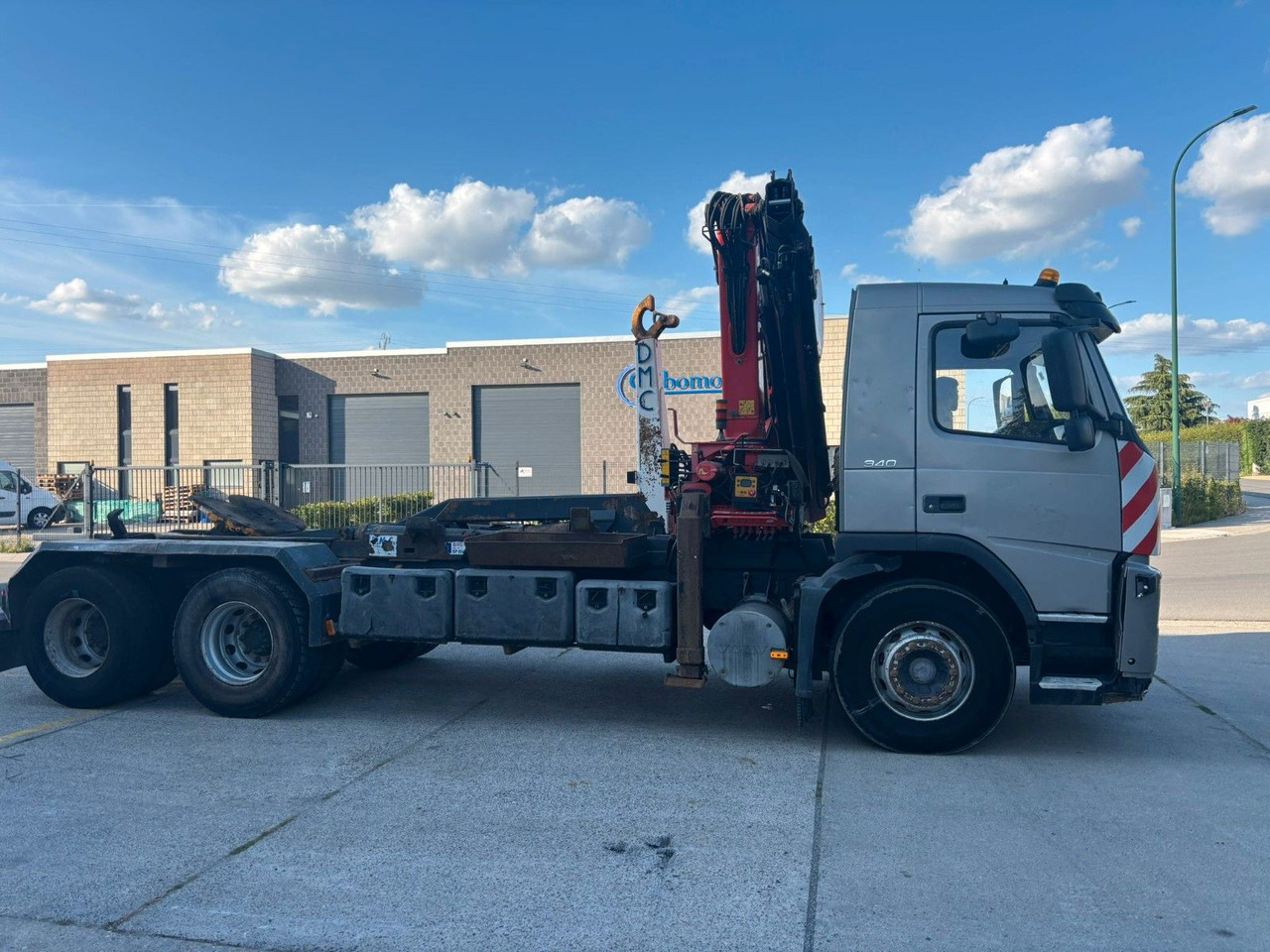 Volvo 6x4. Fassi F195A. Abroll. Funk. Tempomat. - شاحنة ذات خطاف, شاحنة كرين: صورة 2 Volvo 6x4. Fassi F195A. Abroll. Funk. Tempomat. - شاحنة ذات خطاف, شاحنة كرين: صورة 2