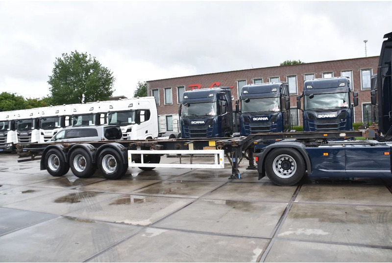 Krone SDC 27 - BPW AXLES - DRUM BRAKES - - نصف مقطورة لنقل الحاويات: صورة 1 Krone SDC 27 - BPW AXLES - DRUM BRAKES - - نصف مقطورة لنقل الحاويات: صورة 1