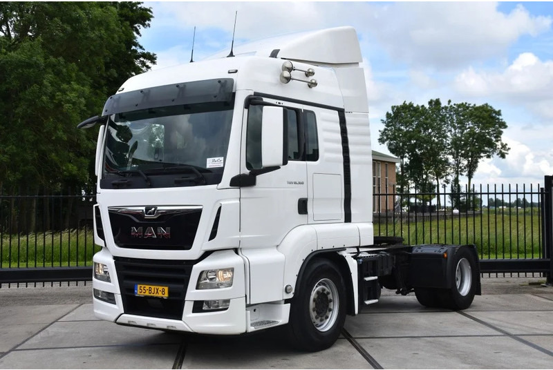 MAN TGS 18.360 4x2 - EURO 6 - 887 TKM - NAVI - AIRCO - DIFF. LOCK - GOOD CONDITION - - وحدة جر: صورة 2 MAN TGS 18.360 4x2 - EURO 6 - 887 TKM - NAVI - AIRCO - DIFF. LOCK - GOOD CONDITION - - وحدة جر: صورة 2